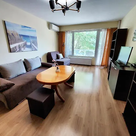 за гости , жк. зорница, бл.36 * بورغاس