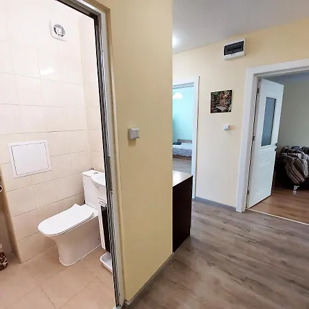 за гости , жк. зорница, бл.36 Apartmán *