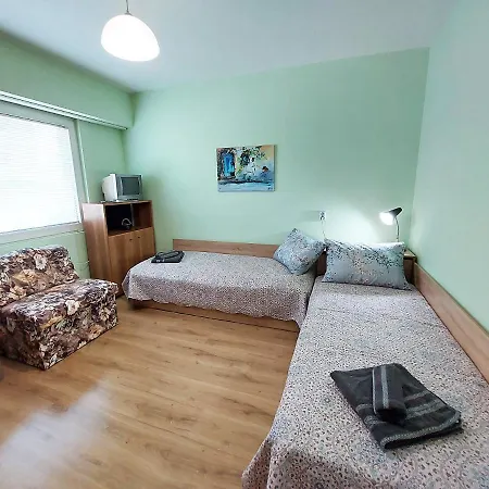 за гости , жк. зорница, бл.36 Apartmán Burgas City