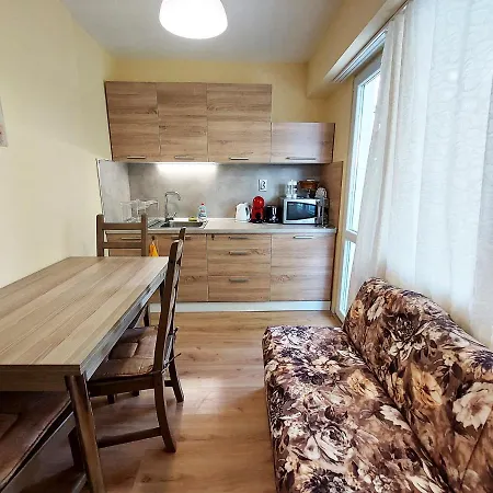 за гости , жк. зорница, бл.36 Apartment Burgas