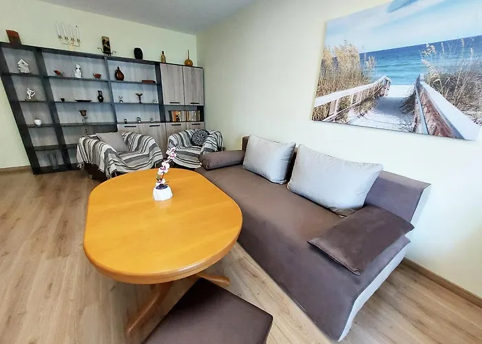 за гости , жк. зорница, бл.36 Apartament *