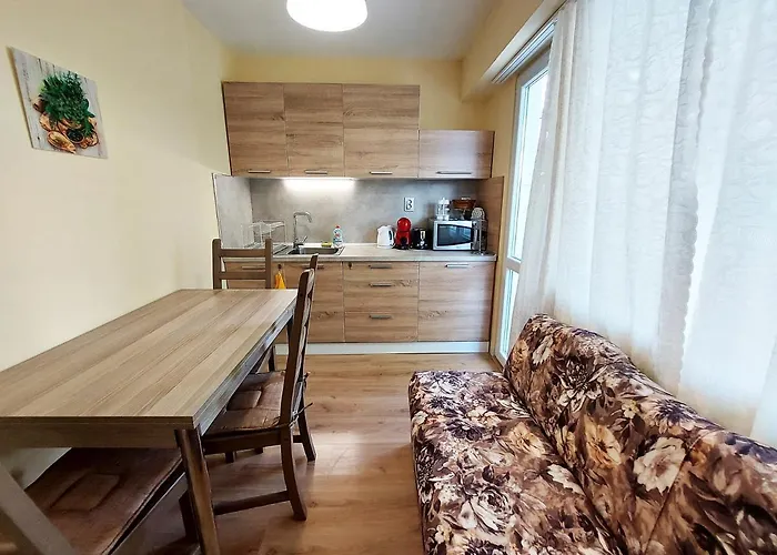 за гости , жк. зорница, бл.36 Apartament Burgas